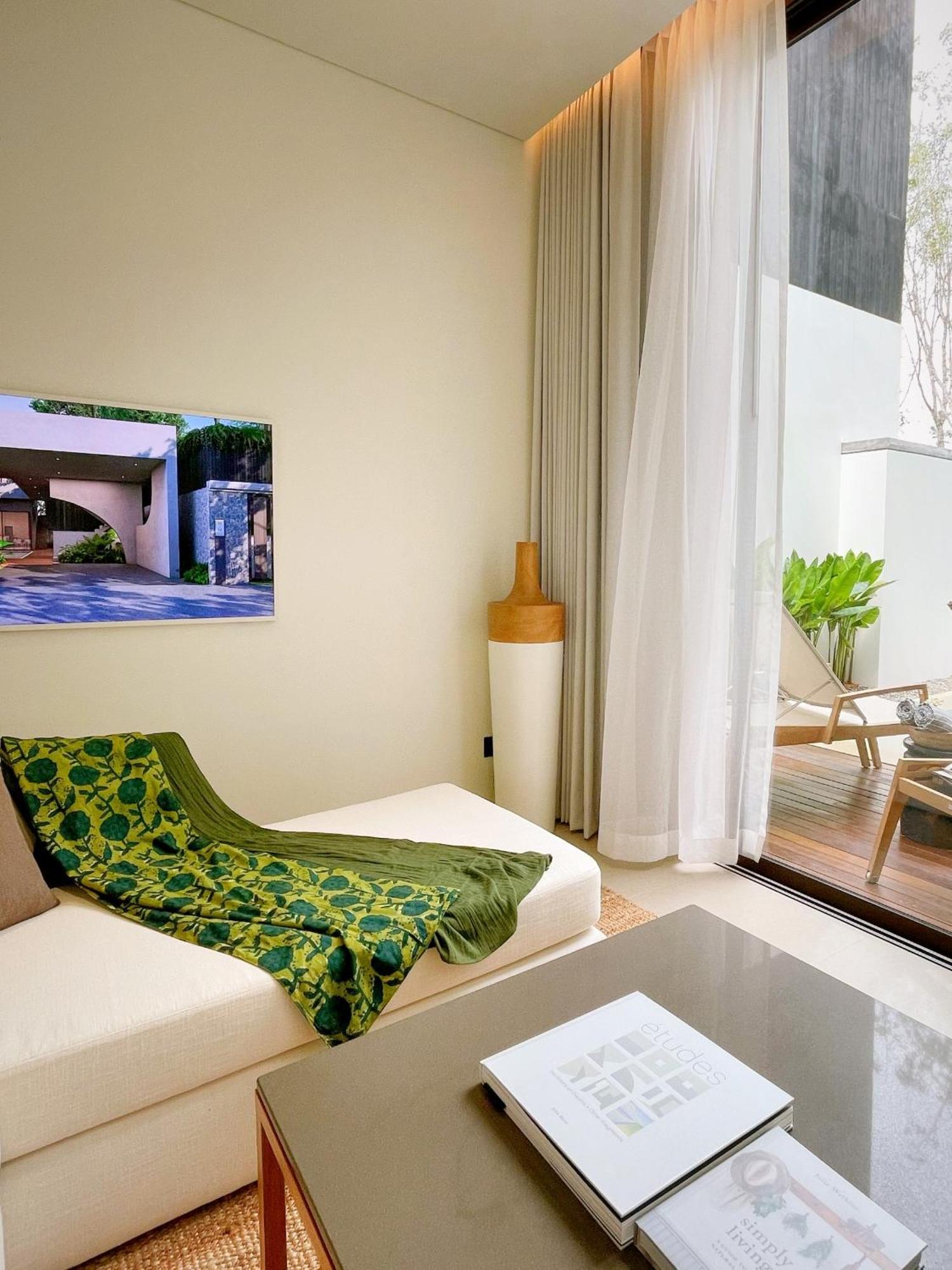 Tree O'Clock Pool Villa - Phuket Thalang Ngoại thất bức ảnh